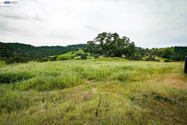 6115 Morgan Territory Rd, Clayton, CA 94517