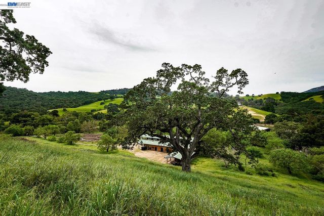 6115 Morgan Territory Rd, Clayton, CA 94517