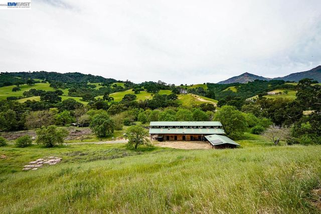 6115 Morgan Territory Rd, Clayton, CA 94517