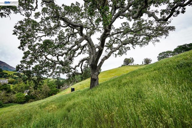 6115 Morgan Territory Rd, Clayton, CA 94517