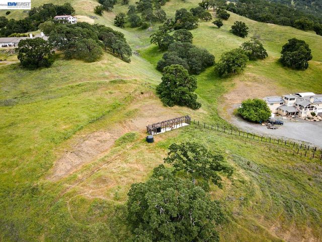 6115 Morgan Territory Rd, Clayton, CA 94517