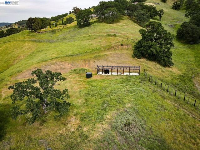 6115 Morgan Territory Rd, Clayton, CA 94517