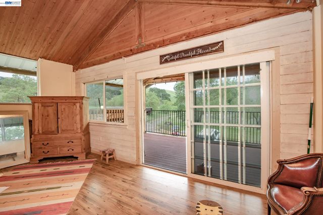 6115 Morgan Territory Rd, Clayton, CA 94517