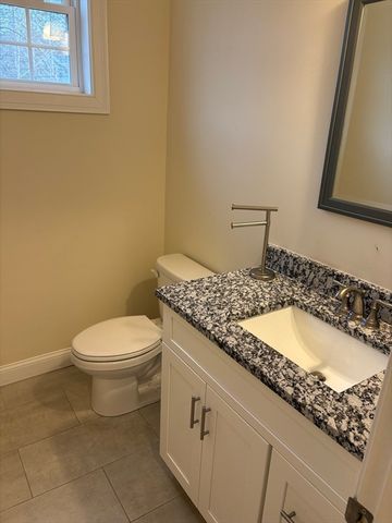 168 Main St 1, Boylston, MA 01505