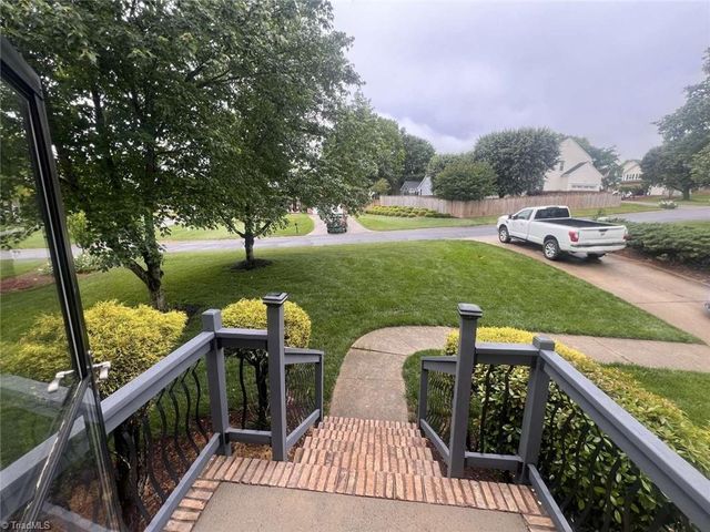 117 Lonetree Circle, Advance, NC 27006