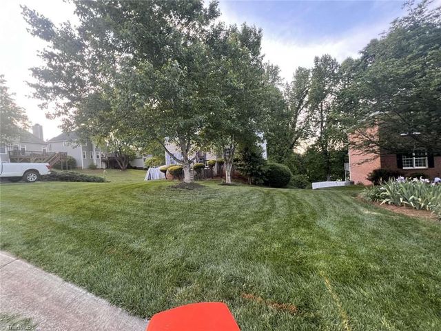 117 Lonetree Circle, Advance, NC 27006