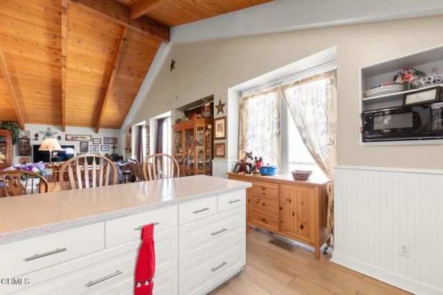 907 Mission Rock Road, Santa Paula, CA 93060
