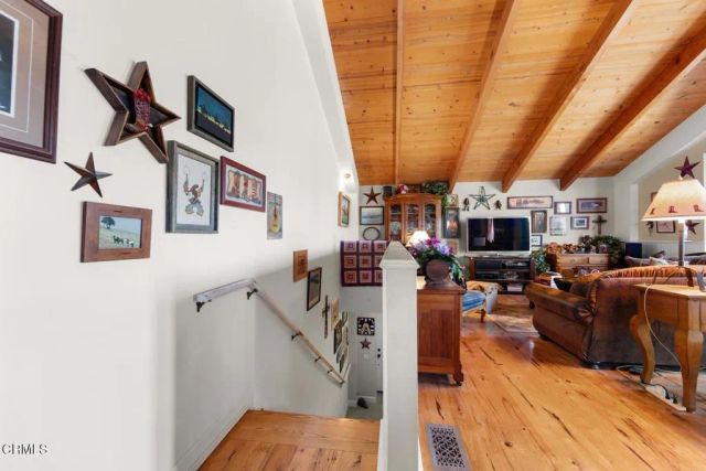 907 Mission Rock Road, Santa Paula, CA 93060