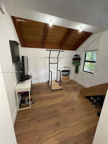 3026 Day Ave 3026, Miami, FL 33133
