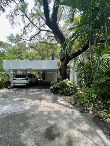 3026 Day Ave 3026, Miami, FL 33133