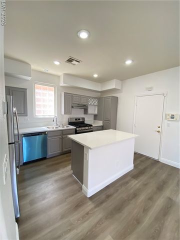 4432 Mount Penteli Avenue, North Las Vegas, NV 89031