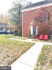 3254 VALLEY DR #816, Alexandria, VA 22302