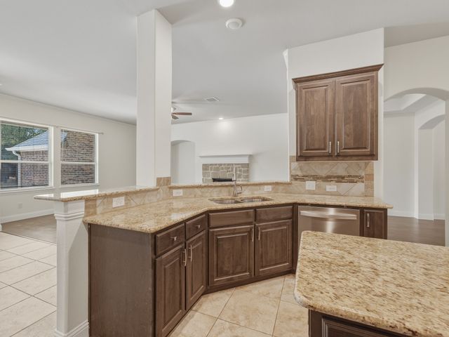 2712 Sonora Canyon Road, Weatherford, TX 76087