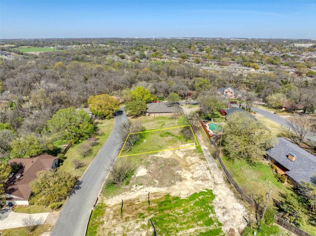 317 Arapaho W, Sherman, TX 75092