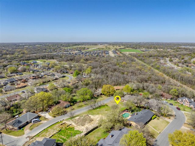 317 Arapaho W, Sherman, TX 75092