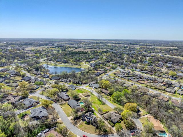 317 Arapaho W, Sherman, TX 75092