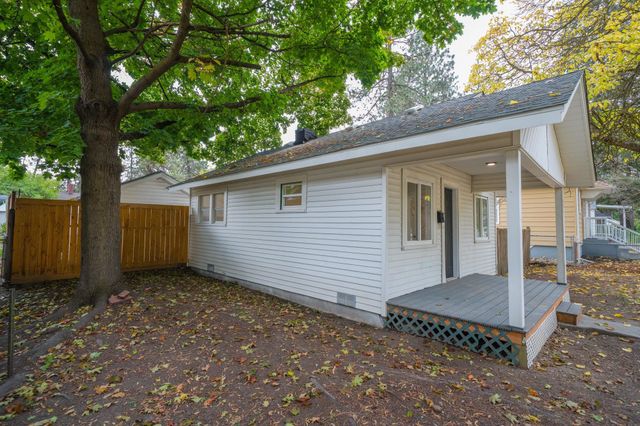 2911 W Garland Ave, Spokane, WA 99205
