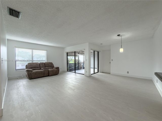 3815 NW 35th Street 1540, Coconut Creek, FL 33066