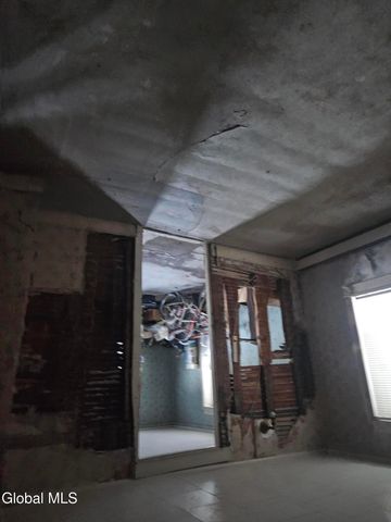 26 Lyman Street, Hoosick Falls, NY 12090