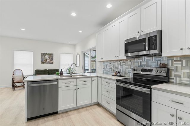 1010 E First Street, Madison, IN 47250