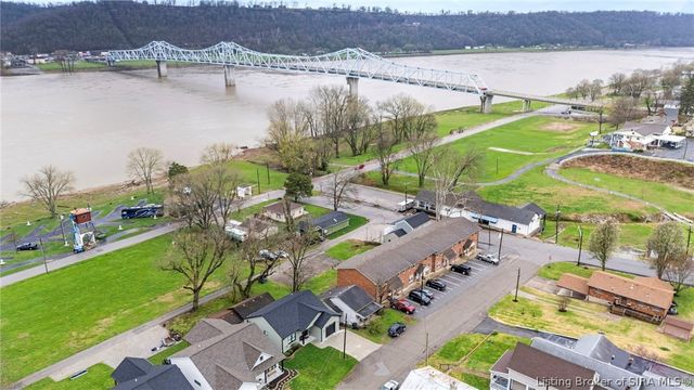 1010 E First Street, Madison, IN 47250