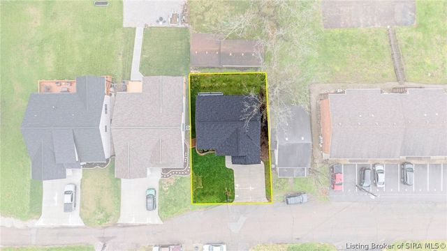 1010 E First Street, Madison, IN 47250