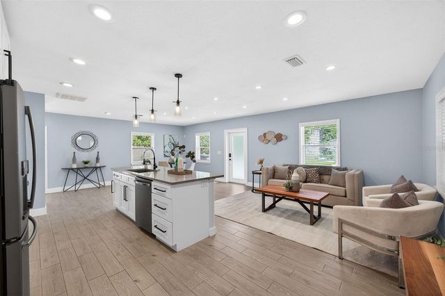 1114 DELRIDGE AVENUE, Orlando, FL 32804