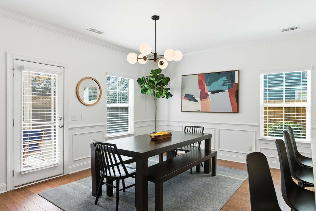 Image 15 of property listing at 1169 Sumner Avenue, North Charleston, SC 29406