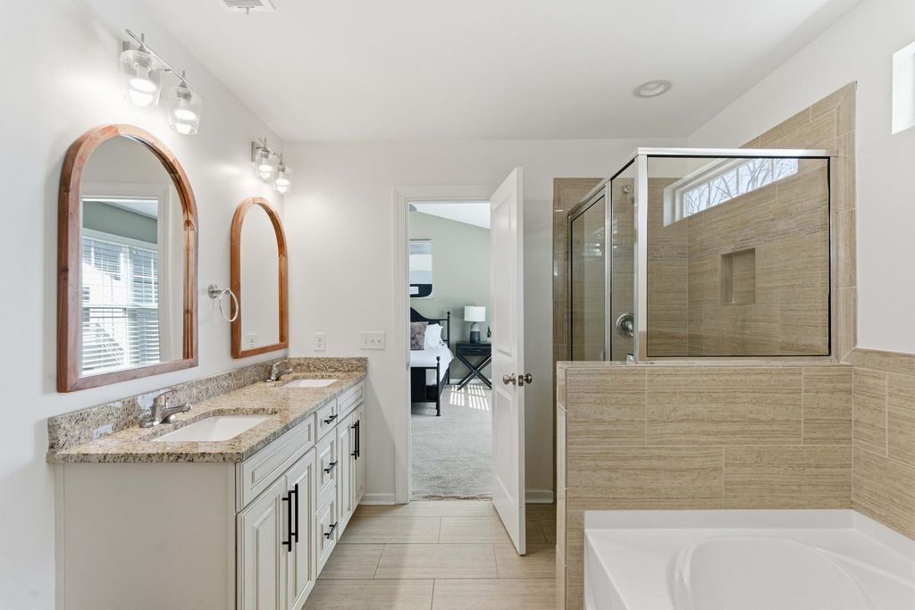 Image 25 of property listing at 1169 Sumner Avenue, North Charleston, SC 29406