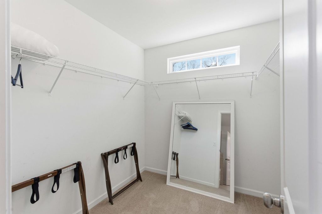 Image 28 of property listing at 1169 Sumner Avenue, North Charleston, SC 29406