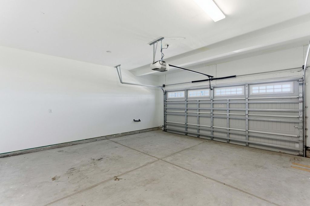 Image 41 of property listing at 1169 Sumner Avenue, North Charleston, SC 29406