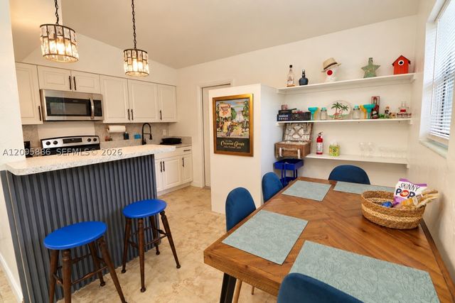 3296 William Ave, Miami, FL 33133