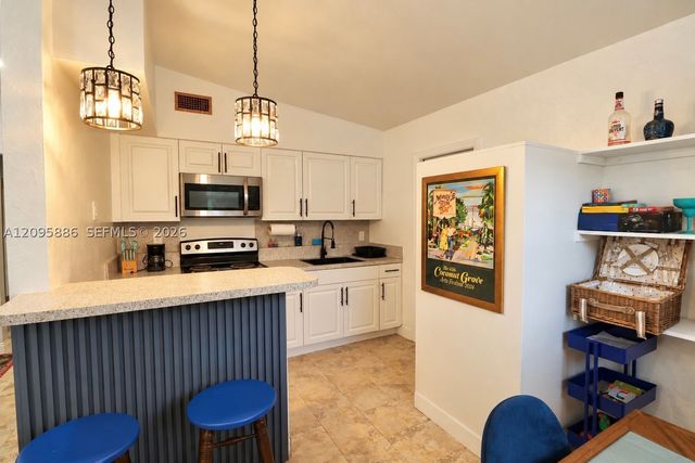 3296 William Ave, Miami, FL 33133