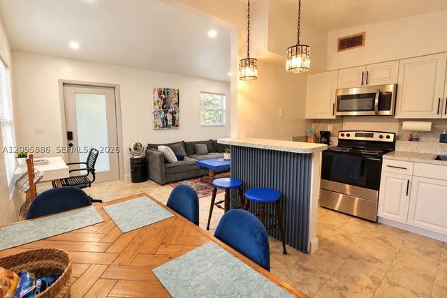 3296 William Ave, Miami, FL 33133
