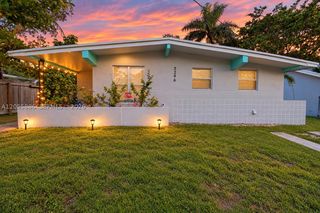 3296 William Ave, Miami, FL 33133