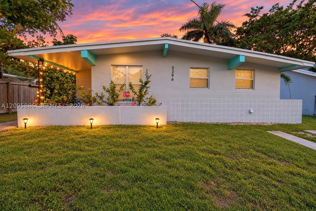 3296 William Ave, Miami, FL 33133