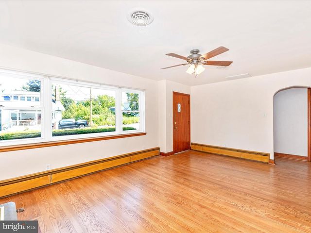 126 LAKIN AVE, Boonsboro, MD 21713