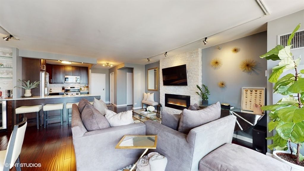 10 E Ontario Street 4301, Chicago, IL 60611 — photo 3