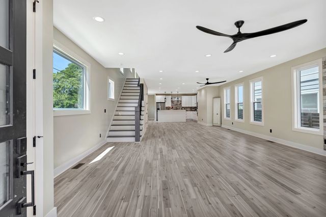 801 25th Ave, N, Nashville, TN 37208