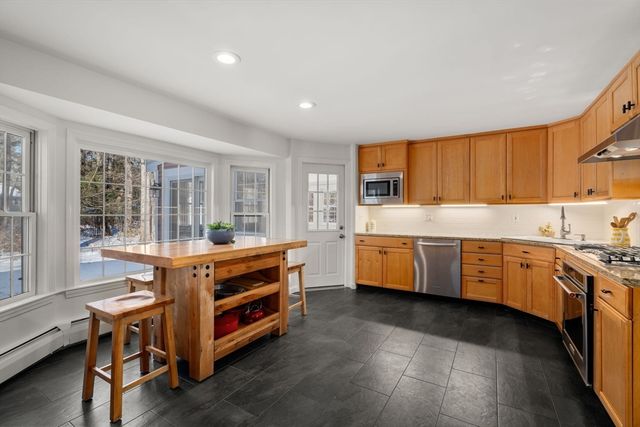 15 Harness Ln, Sudbury, MA 01776