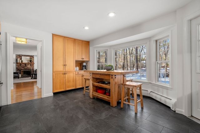 15 Harness Ln, Sudbury, MA 01776