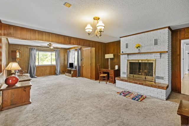1621 Crestwood Road, North Little Rock, AR 72116