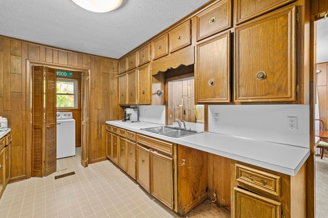 1621 Crestwood Road, North Little Rock, AR 72116