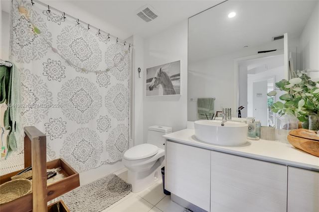 4250 Biscayne Blvd 301, Miami, FL 33137
