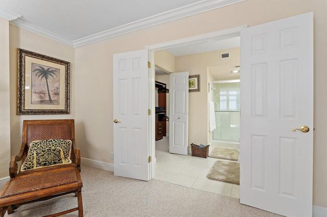 5440 N Ocean Drive 907, Singer Island, FL 33404