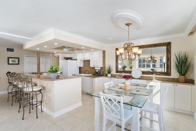5440 N Ocean Drive 907, Singer Island, FL 33404