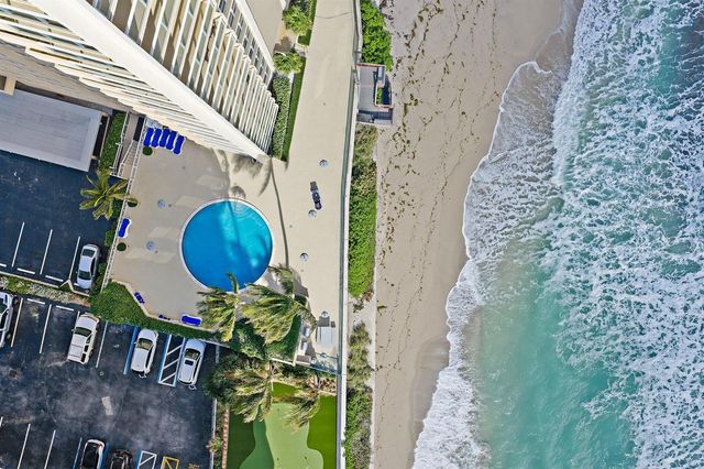 5440 N Ocean Drive 907, Singer Island, FL 33404