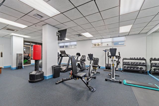5440 N Ocean Drive 907, Singer Island, FL 33404