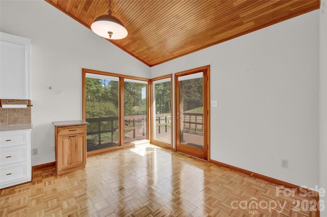 443 W Gleneagles Road, Statesville, NC 28625