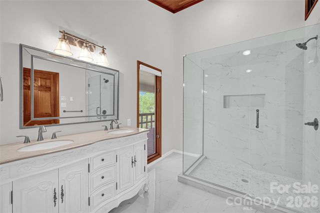 443 W Gleneagles Road, Statesville, NC 28625